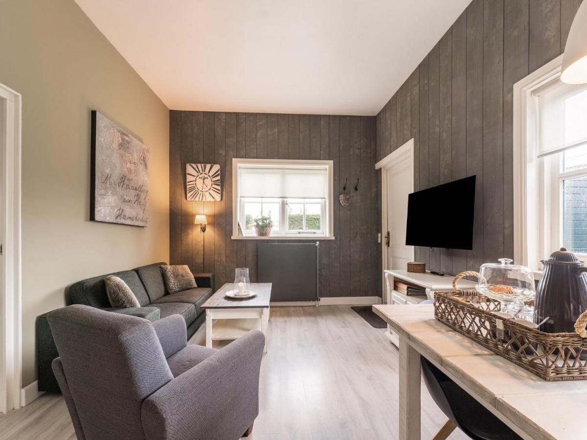 Quaint Summer Holiday Home In Egmond Binnen Экстерьер фото